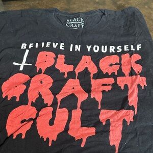 BlackCraft Cult Men's Black and Red Graphic Tee